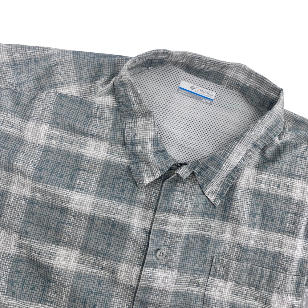 Columbia PFG Shirt Men XL Grey Plaid Short Sleeve Vented Fishing Hiking Gorpcore